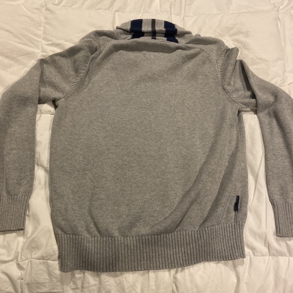 Men’s Tommy Hilfiger sweater size medium - Picture 4 of 4